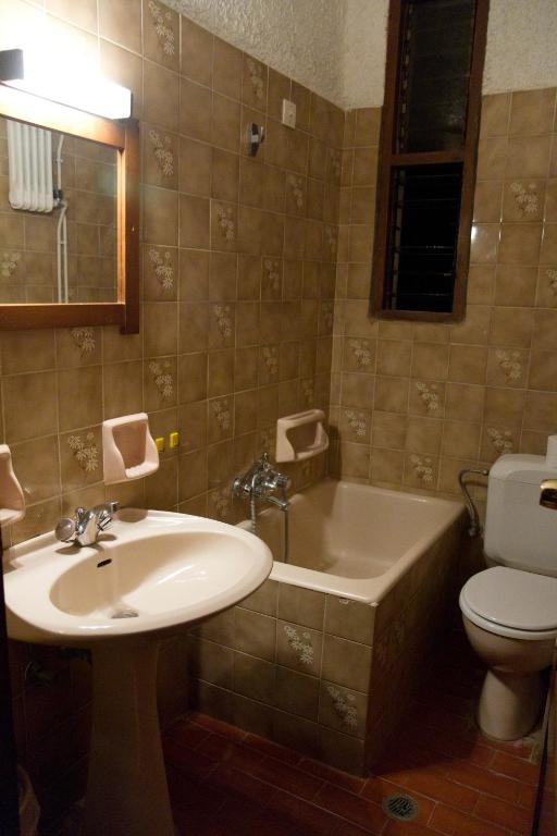 Delfini Apartments Kíssamos Стая снимка
